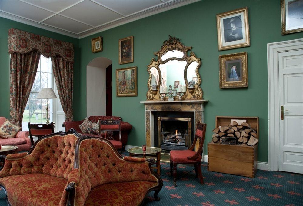 Отель Barberstown Castle Straffan Экстерьер фото